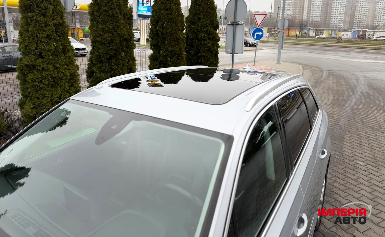 Audi Q7 - фото 8