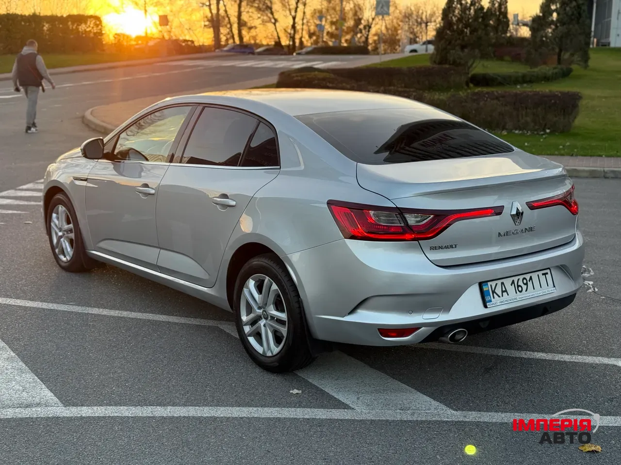 Renault Megane - фото 7