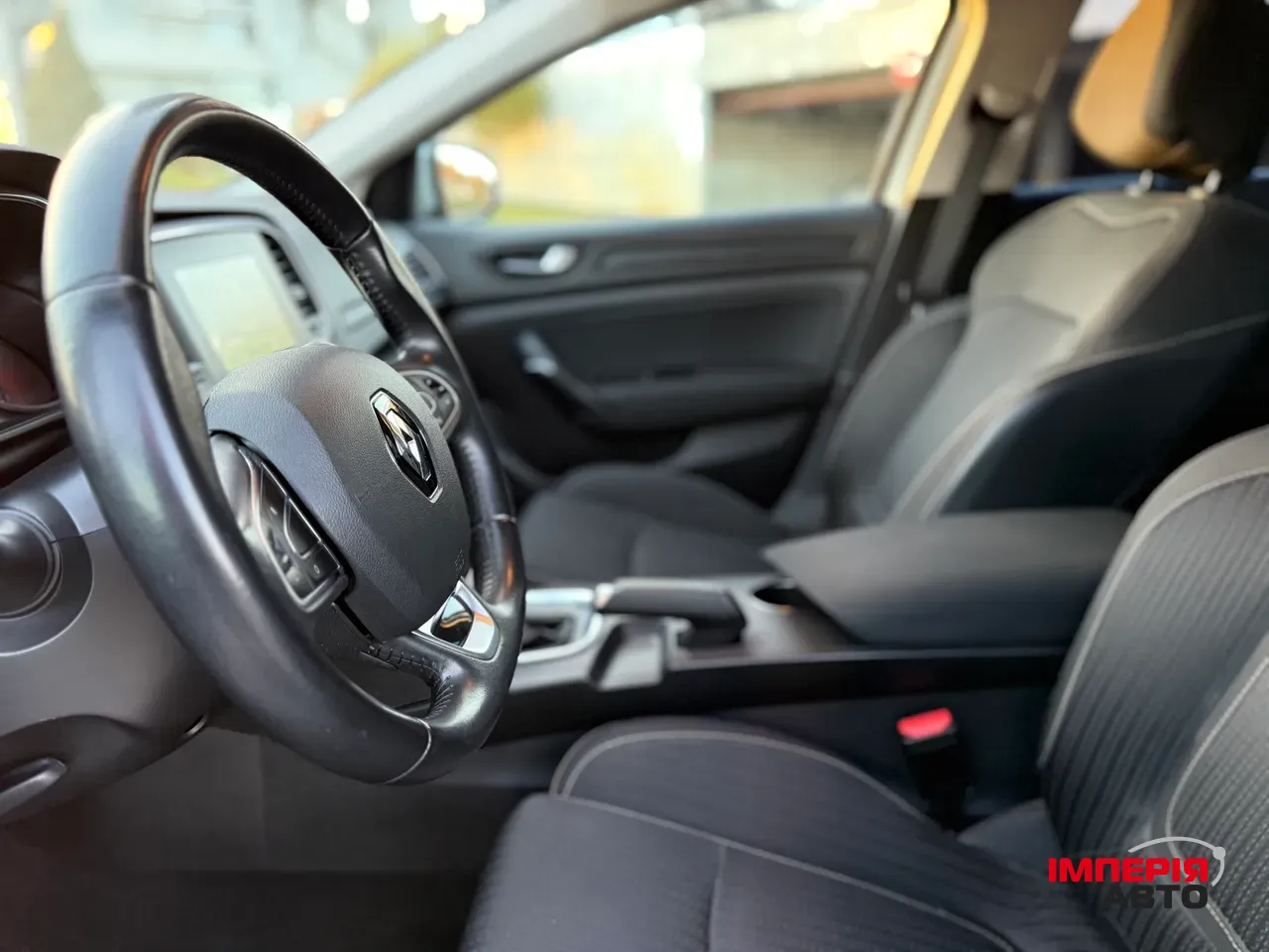 Renault Megane - фото 13