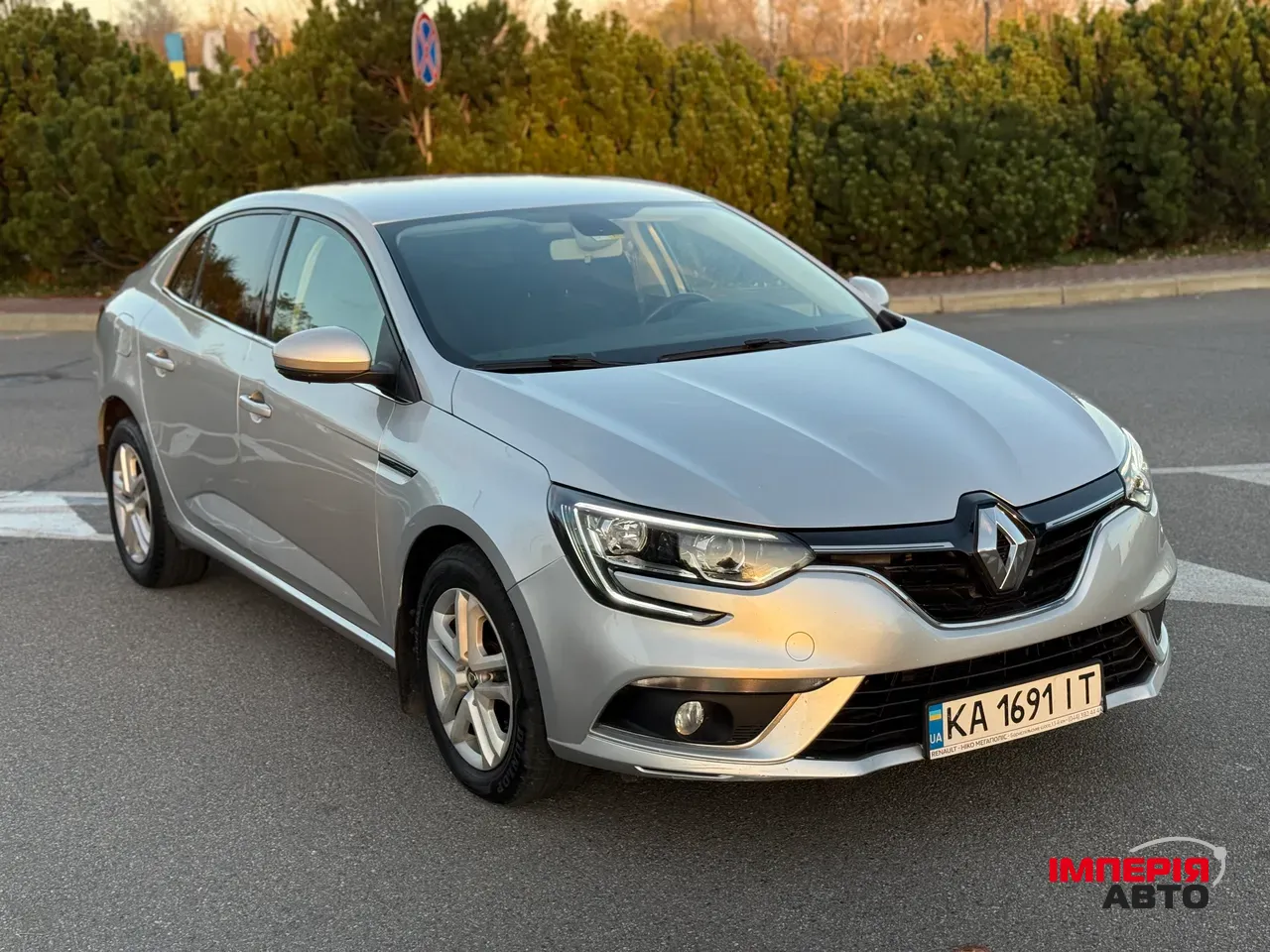 Renault Megane - фото 2