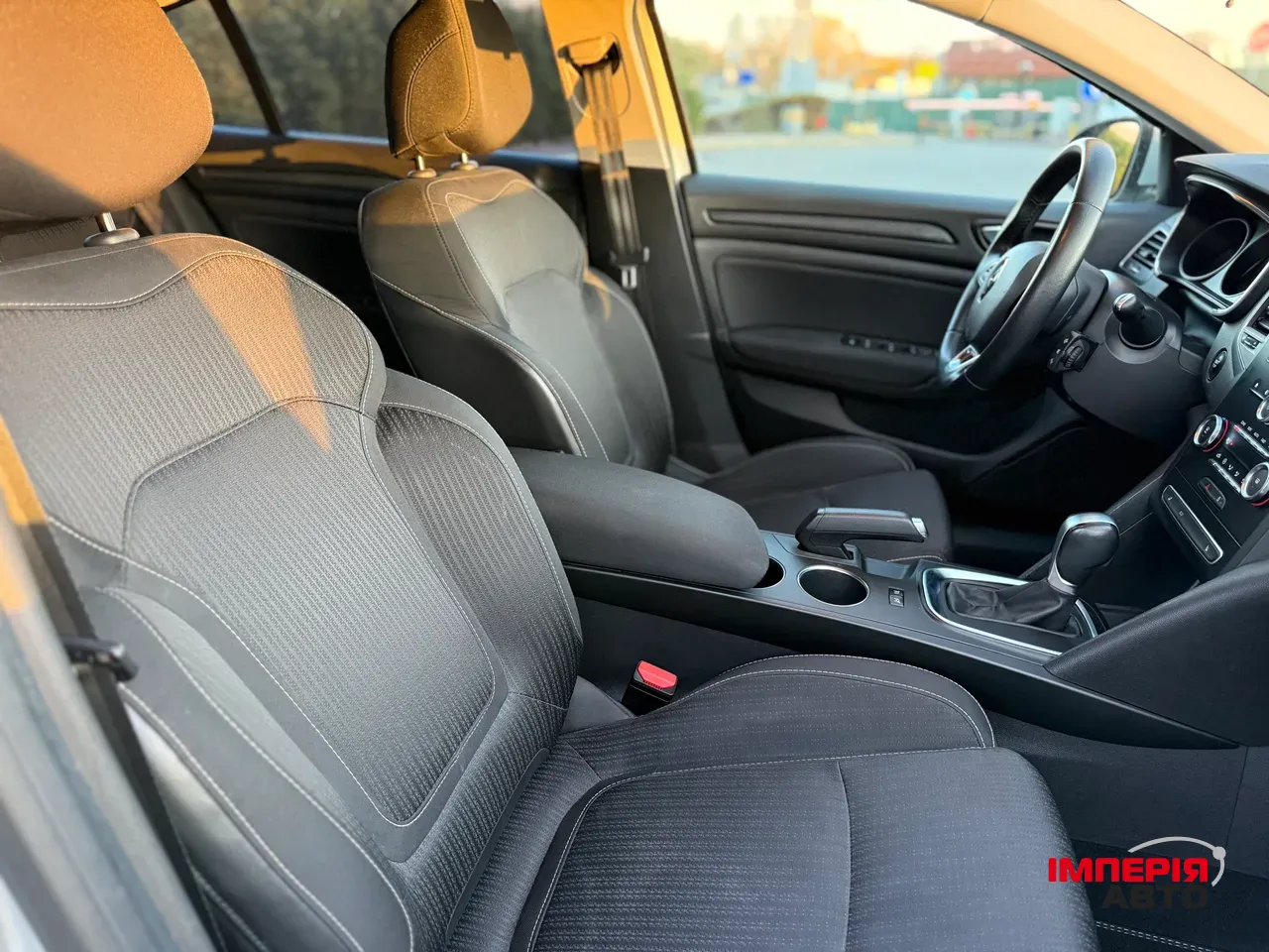 Renault Megane - фото 14