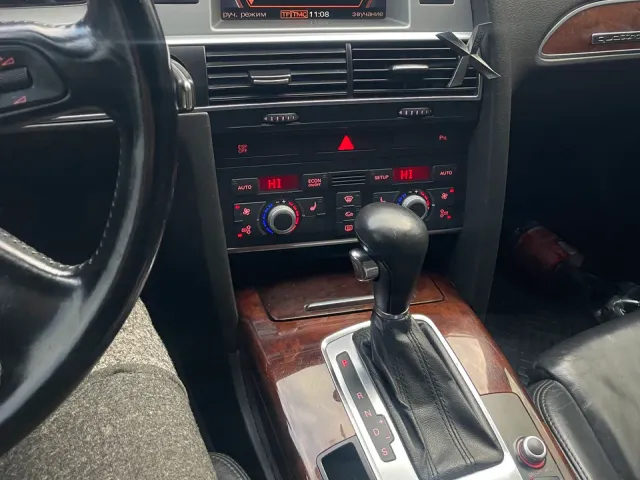 Audi A6 - фото 5