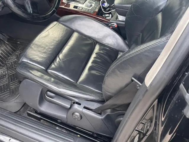 Audi A6 - фото 4