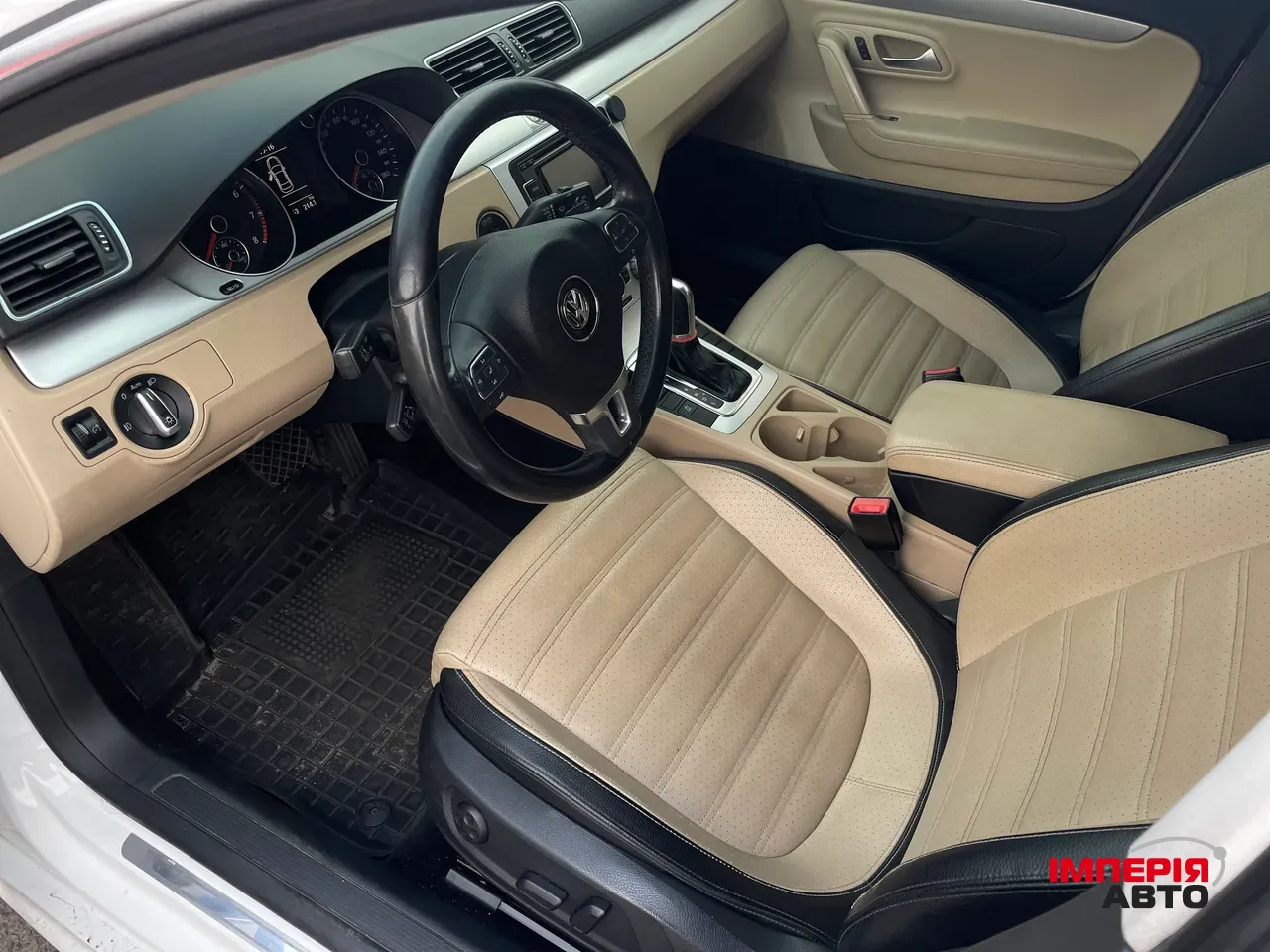 Volkswagen Passat CC - фото 6