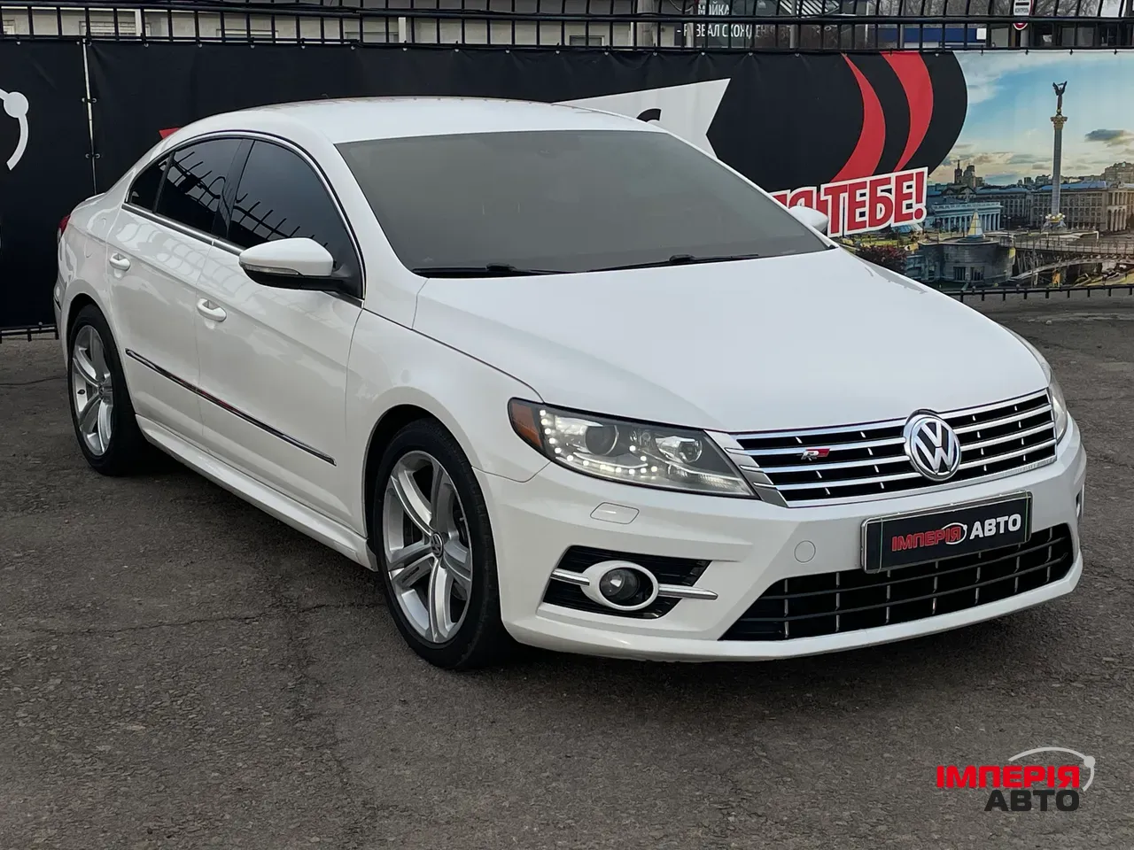 Volkswagen Passat CC - фото 3