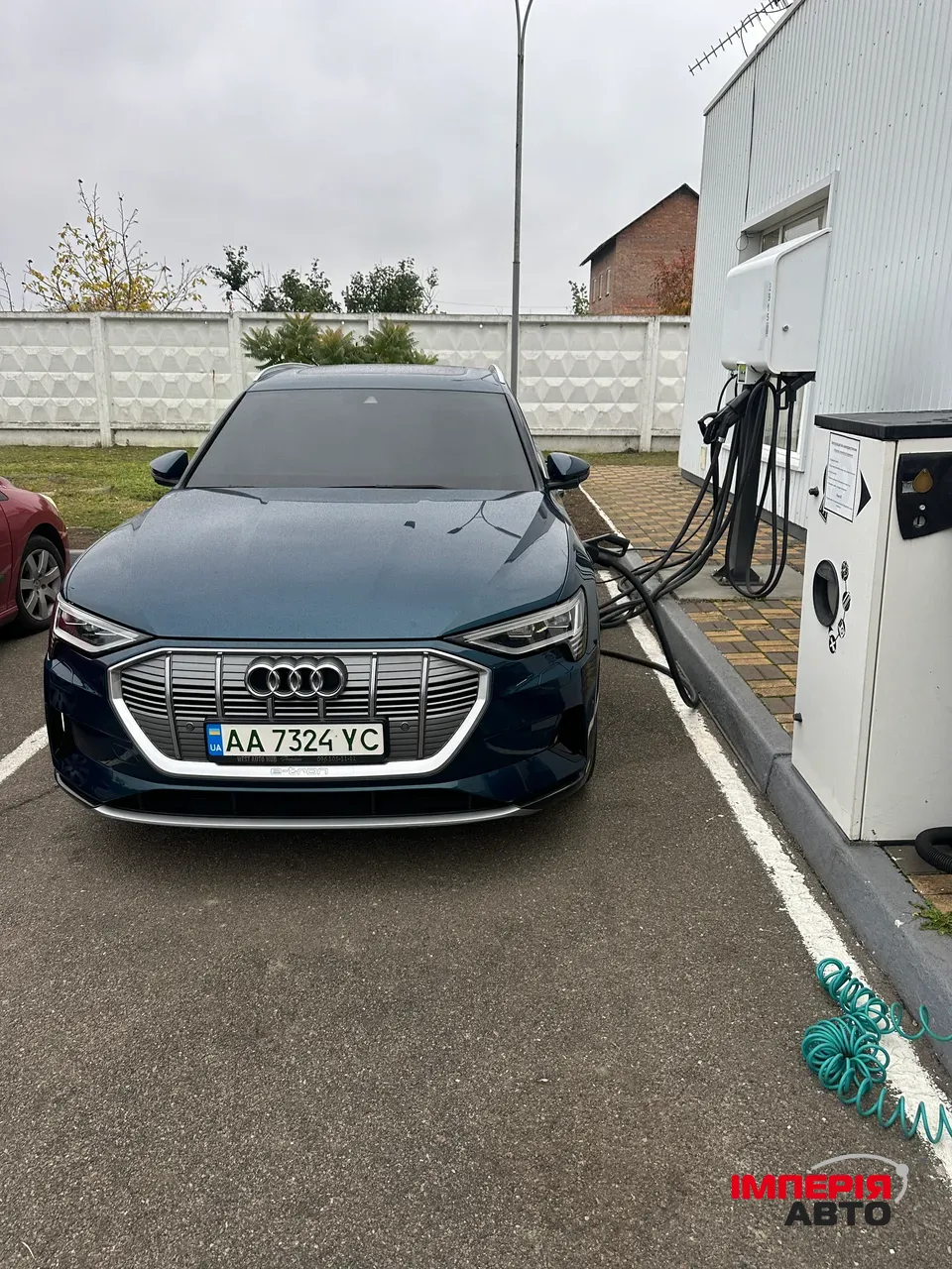 Audi e-tron - фото 3