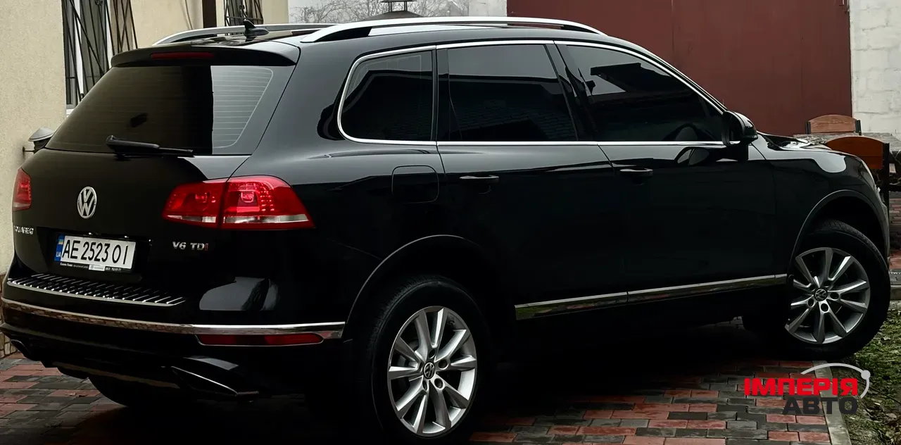Volkswagen Touareg - фото 10