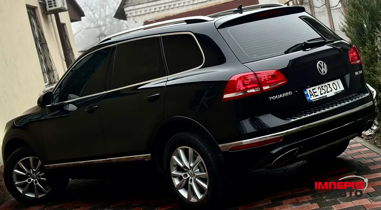 Volkswagen Touareg - фото 12