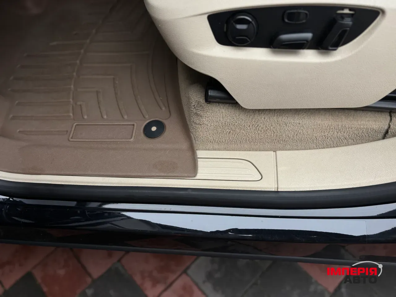 Volkswagen Touareg - фото 56