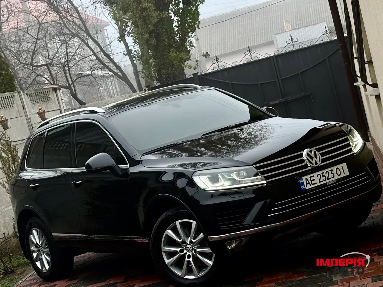 Volkswagen Touareg - фото 3