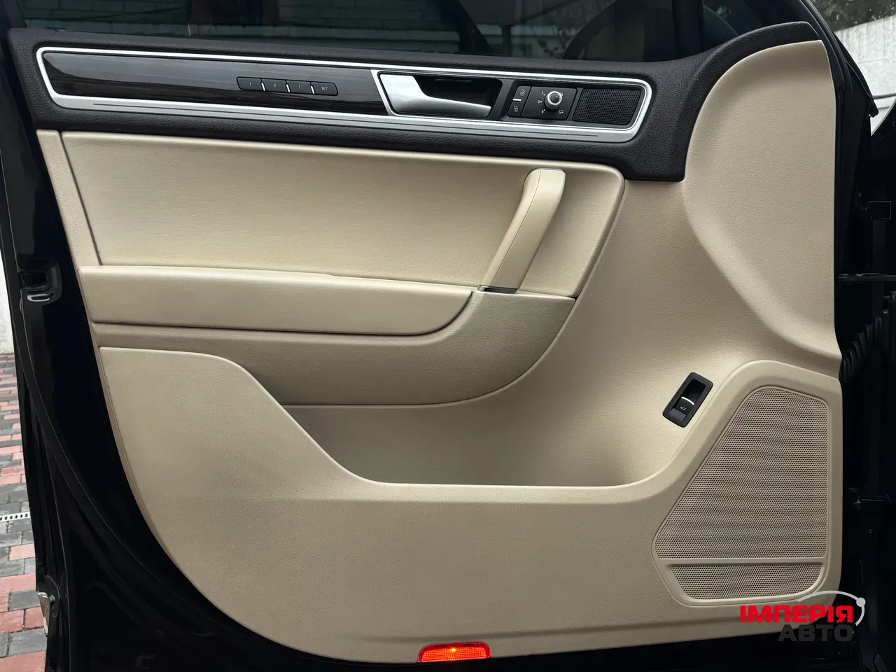 Volkswagen Touareg - фото 32