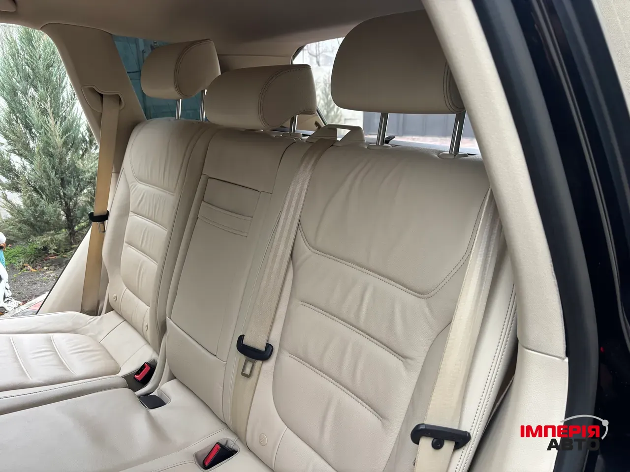 Volkswagen Touareg - фото 18