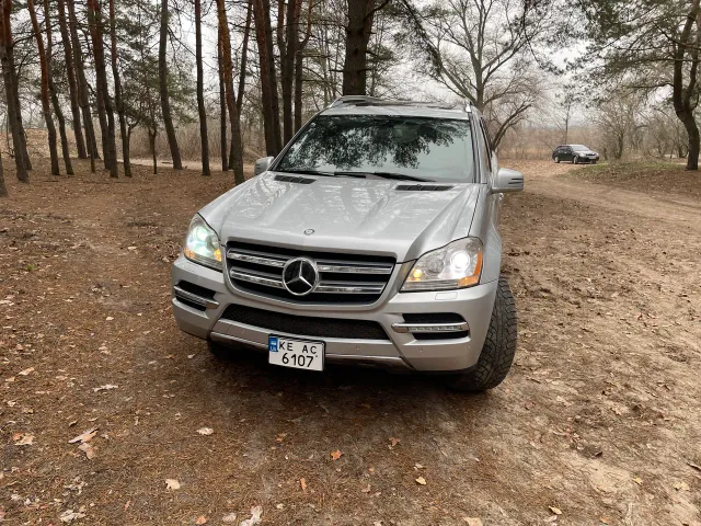 Mercedes-Benz GL-Класс - фото 1