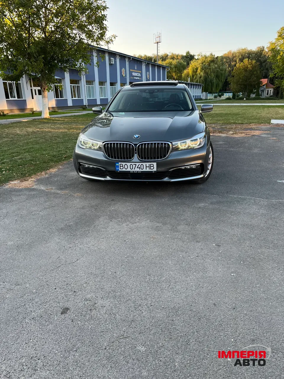 BMW 7 серії - фото 1