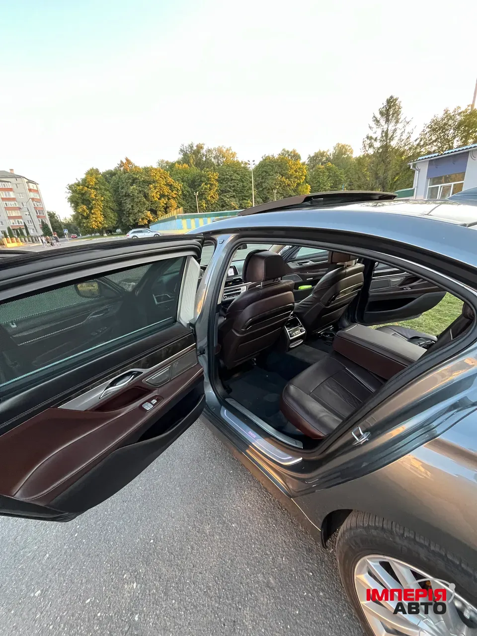 BMW 7 серії - фото 26