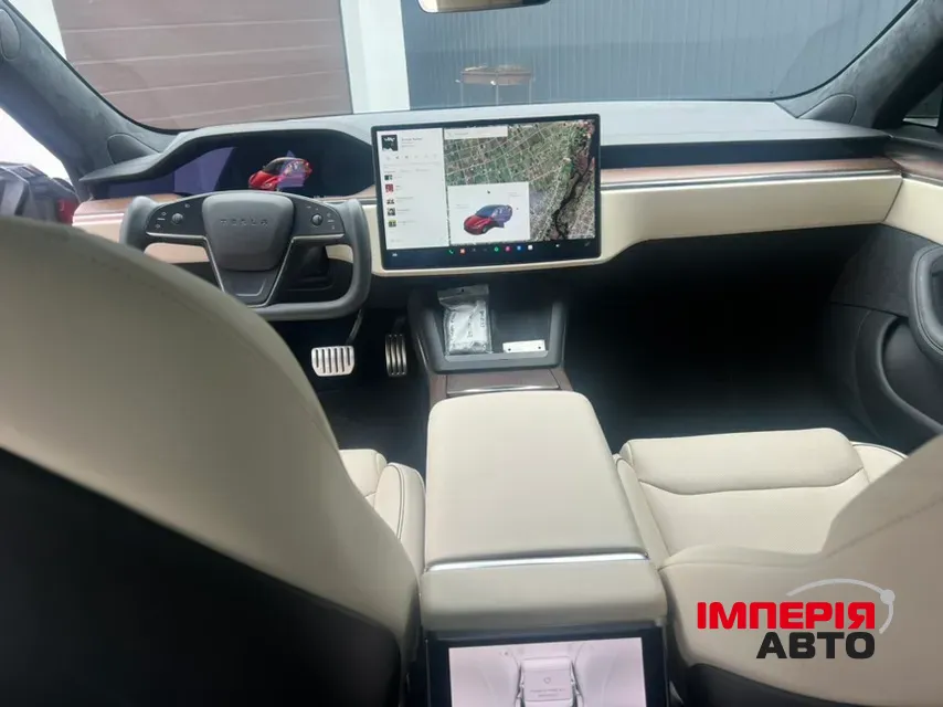 Tesla Model S - фото 8