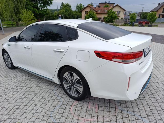 Kia Optima - фото 5