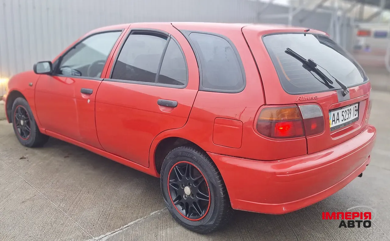 Nissan Almera - фото 6