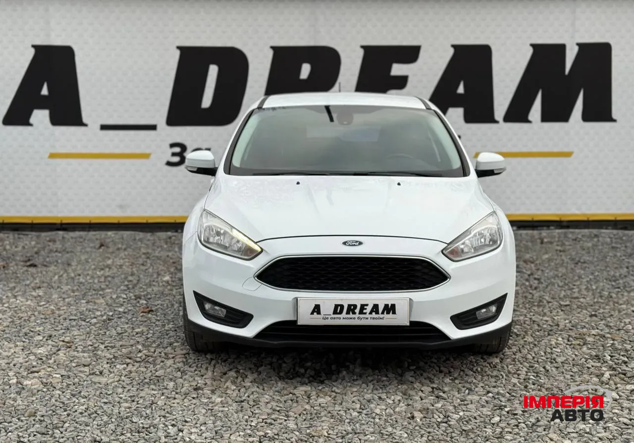 Ford Focus - фото 1