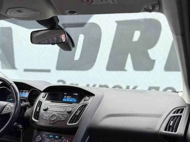Ford Focus - фото 4