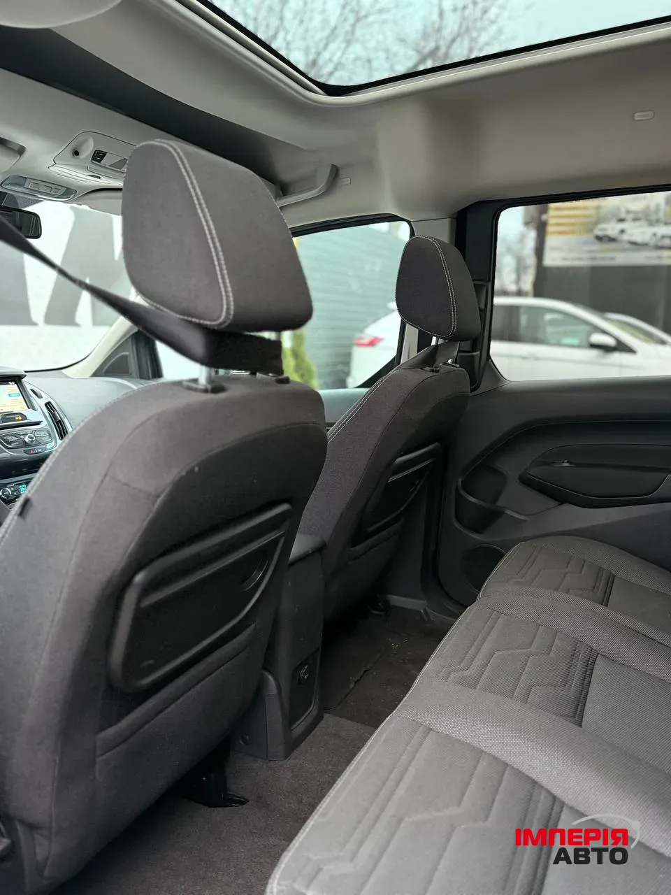 Ford Tourneo Connect - фото 23