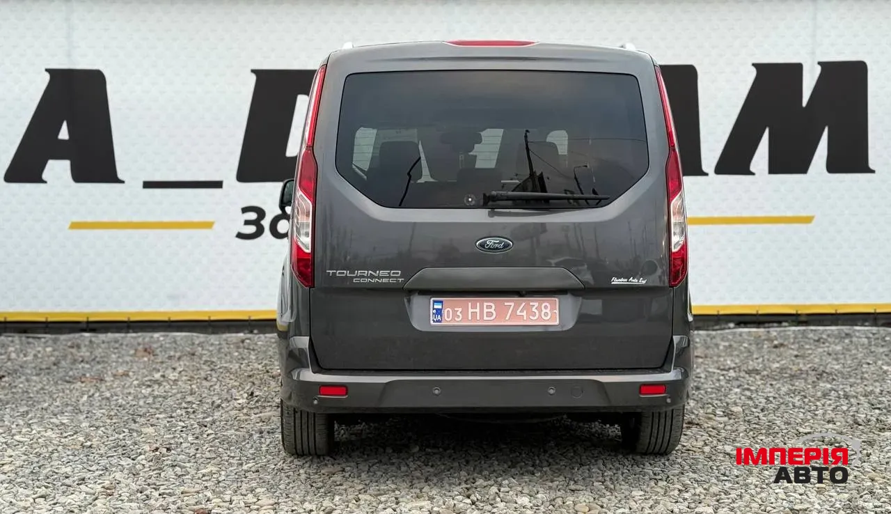 Ford Tourneo Connect - фото 15