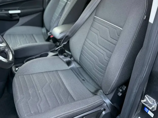 Ford Tourneo Connect - фото 5