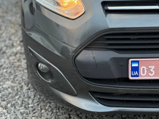 Ford Tourneo Connect - фото 2