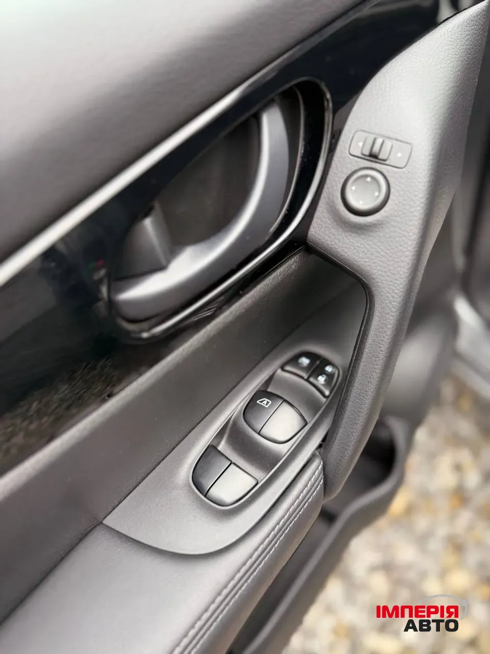 Nissan Rogue Sport - фото 6