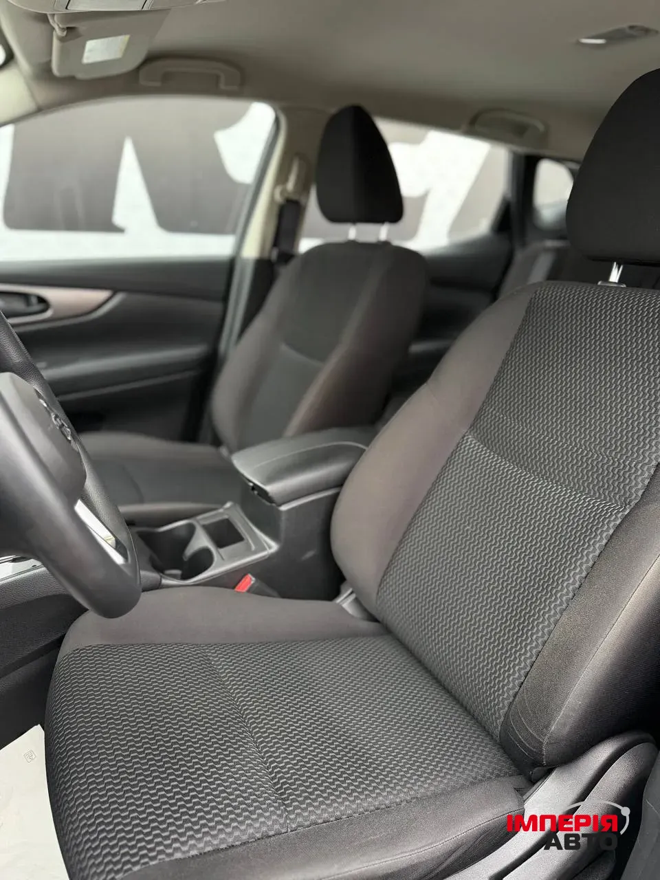 Nissan Rogue Sport - фото 11