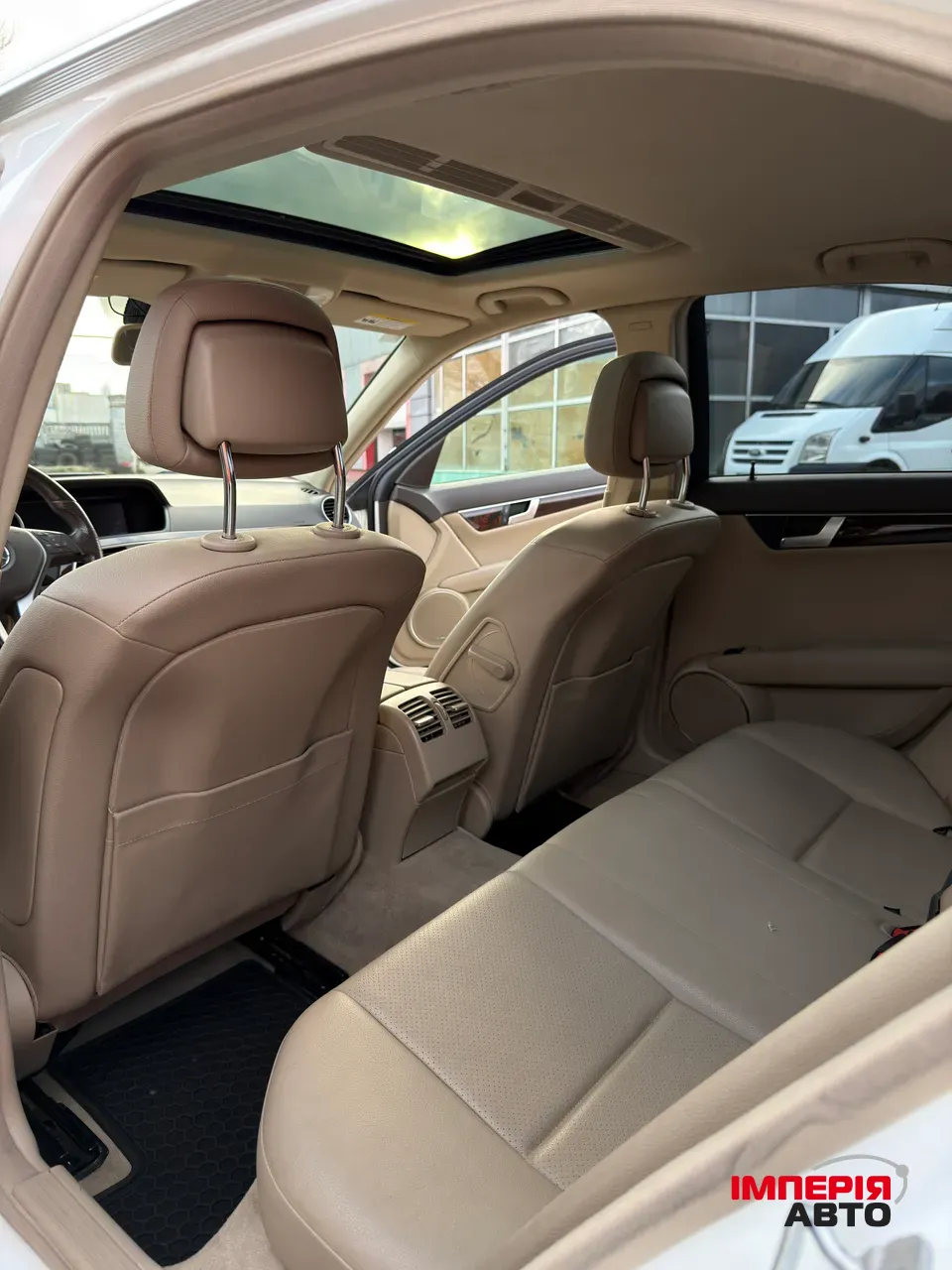 Mercedes-Benz C-Класс - фото 17