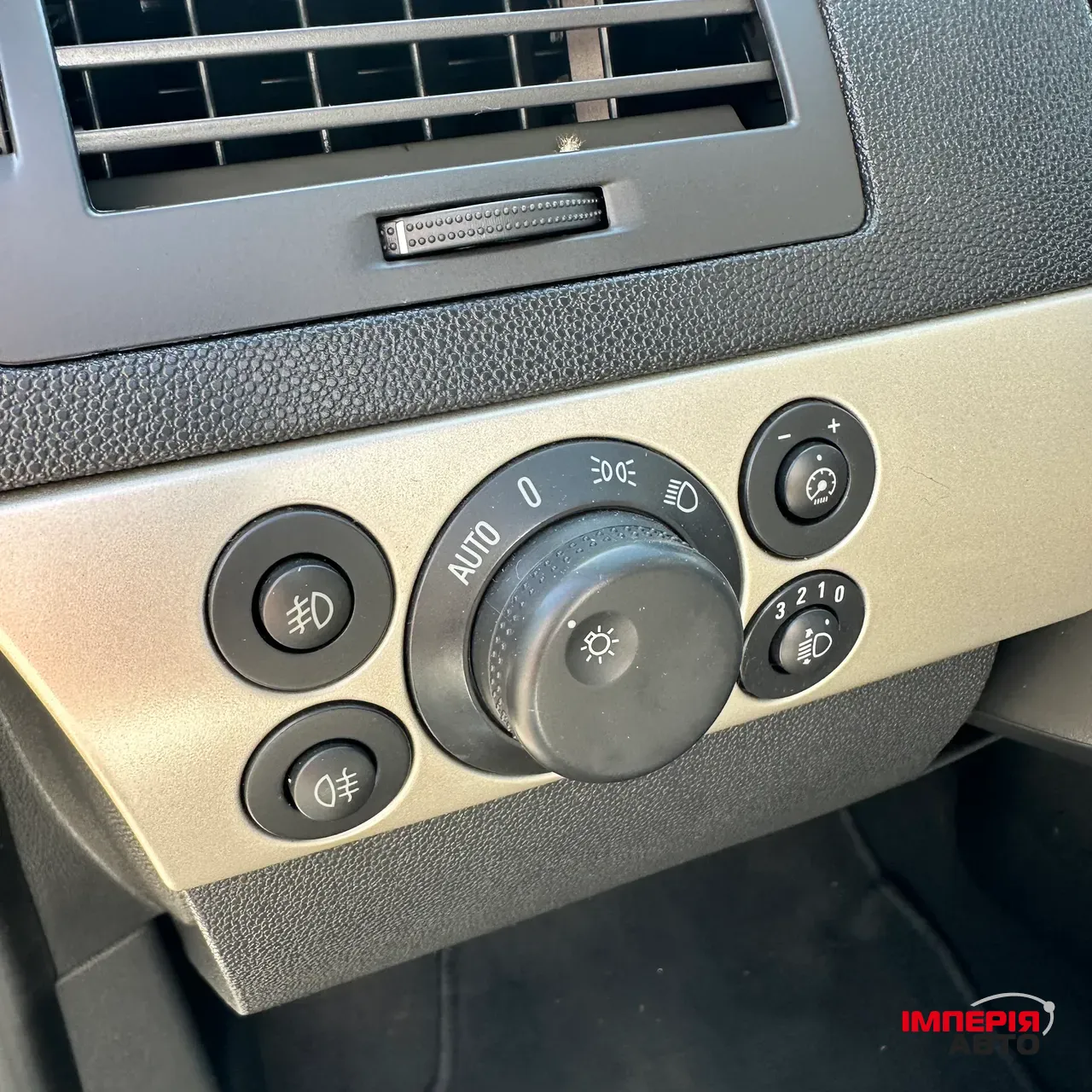 Opel Astra - фото 8