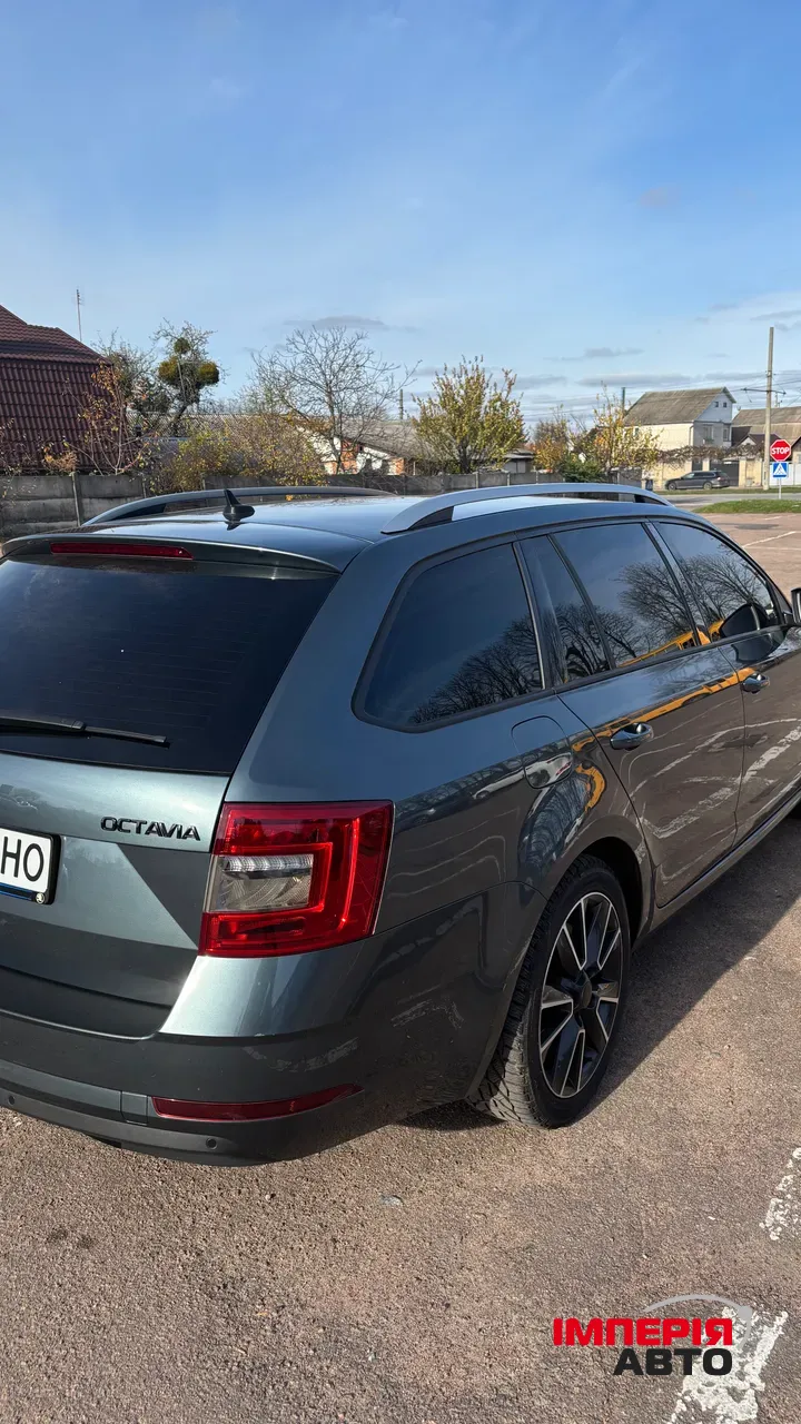 Skoda Octavia - фото 4