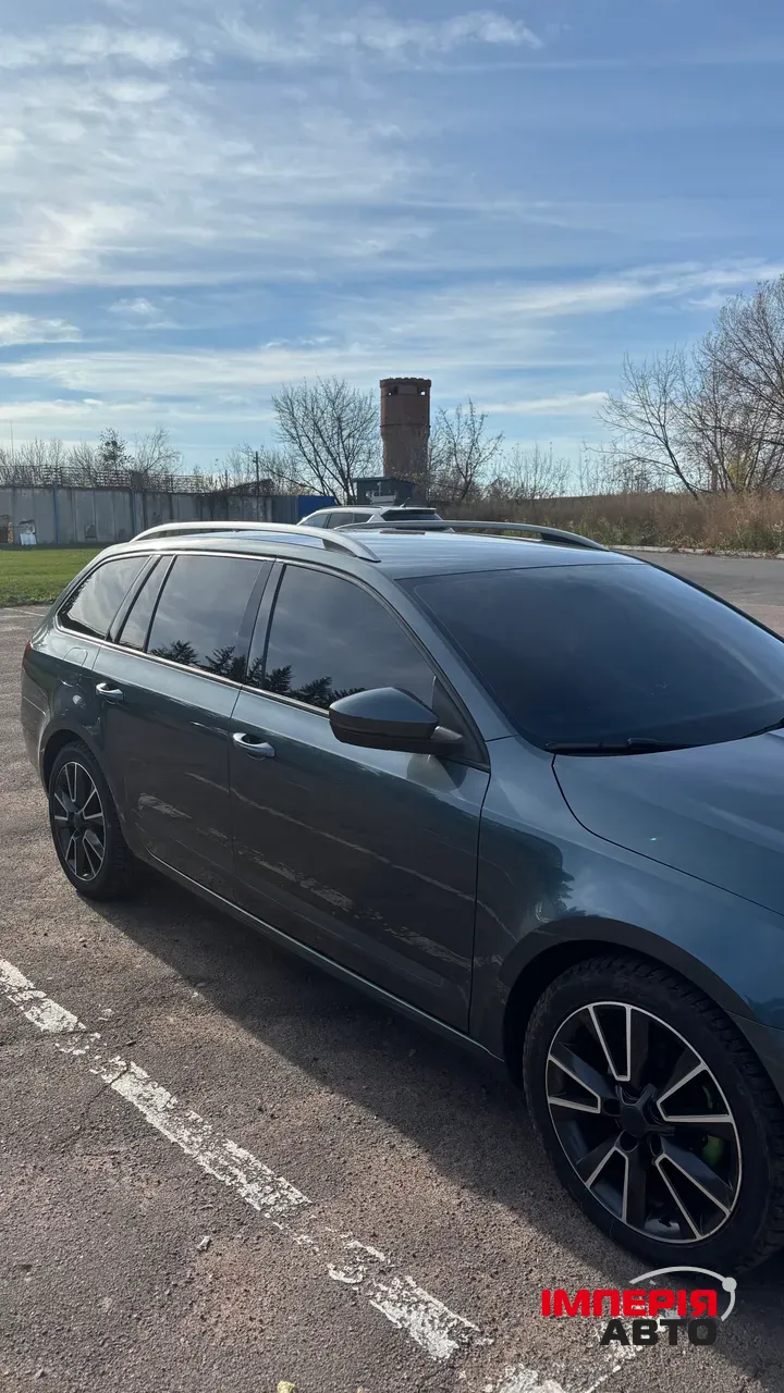 Skoda Octavia - фото 2