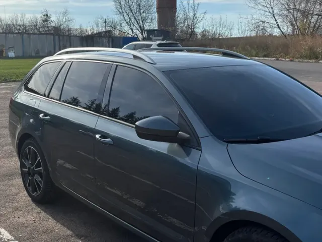 Skoda Octavia - фото 2
