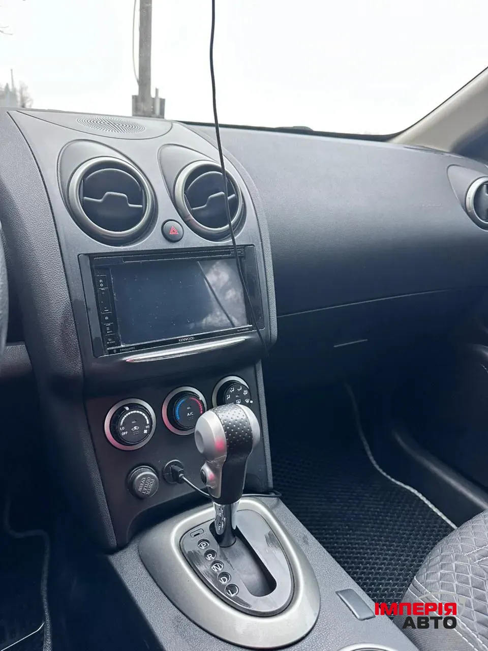 Nissan Rogue - фото 8