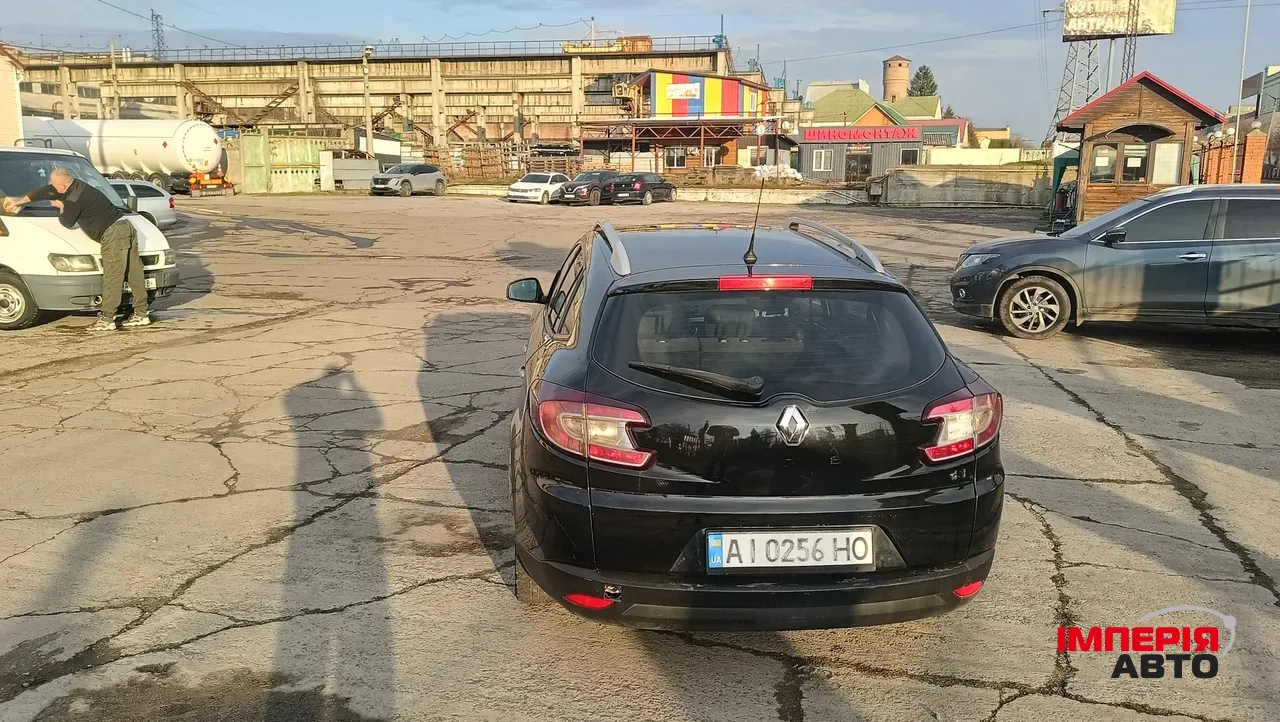 Renault Megane - фото 5