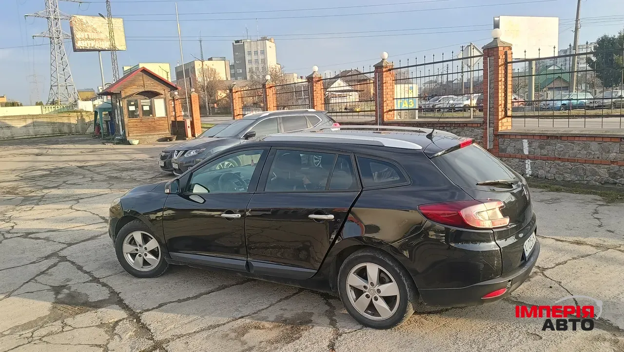 Renault Megane - фото 6
