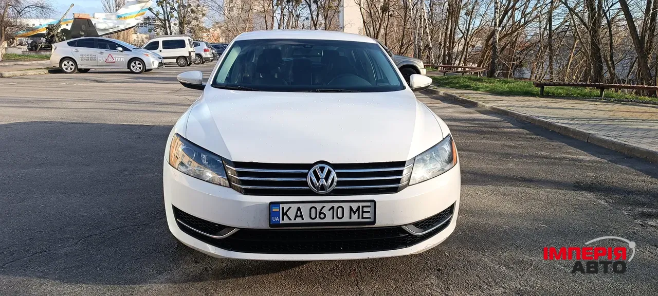 Volkswagen Passat (North America and China) - фото 1