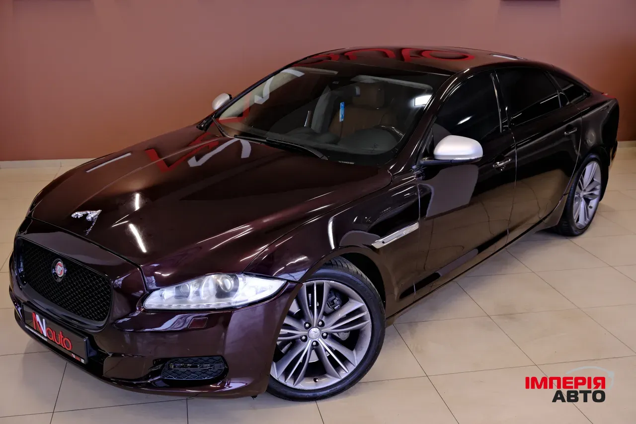 Jaguar XJ - фото 2