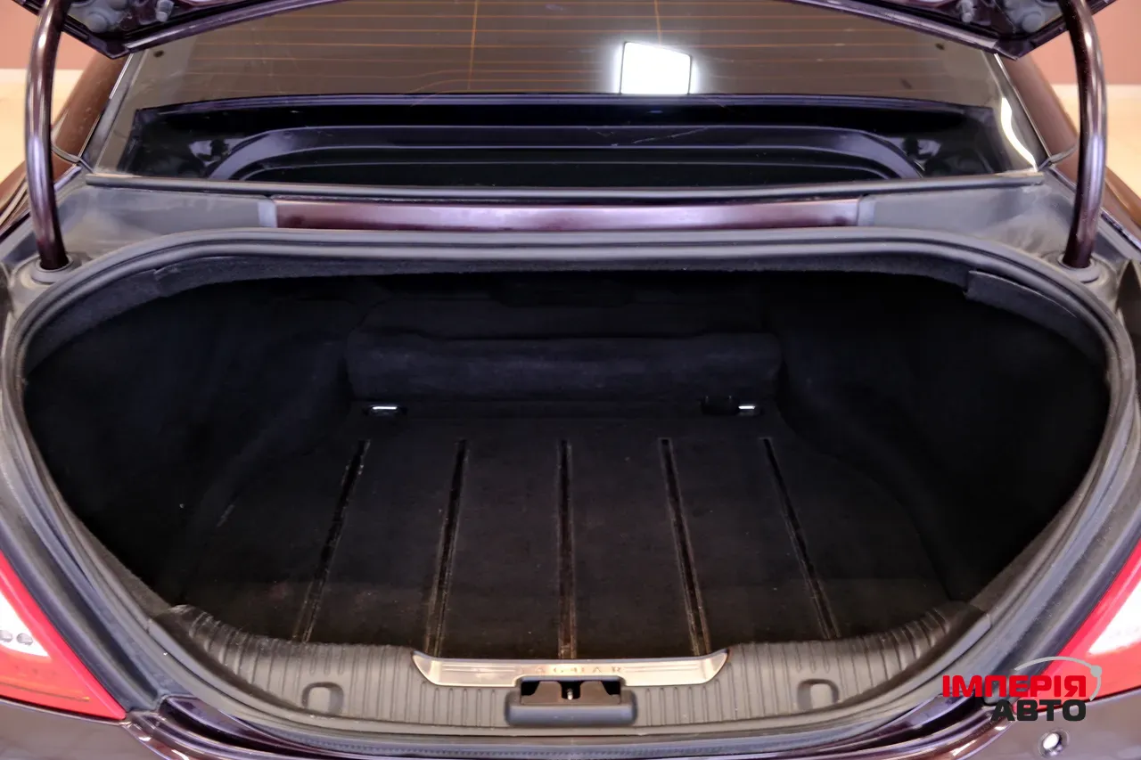 Jaguar XJ - фото 9