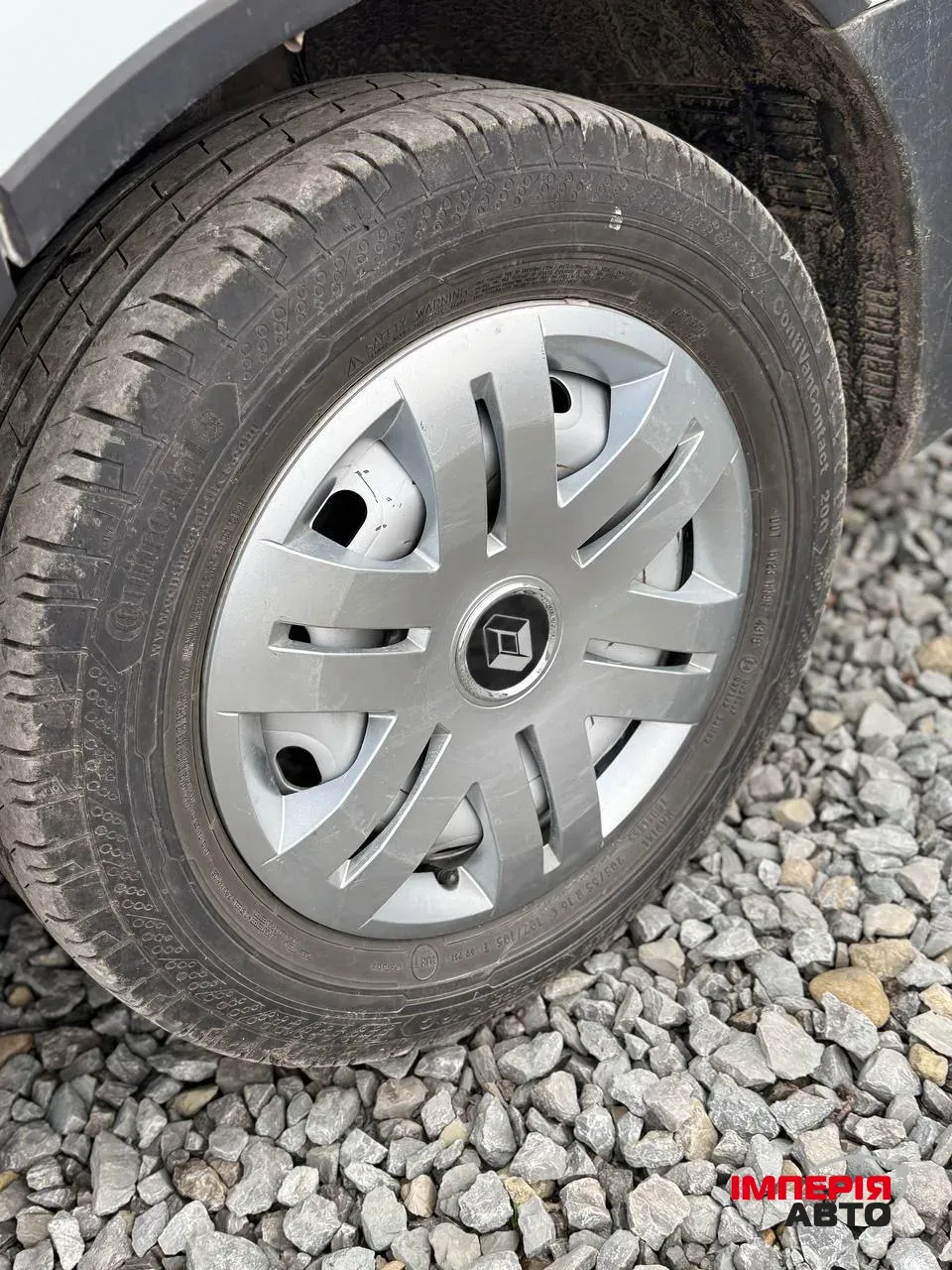 Renault Trafic - фото 13