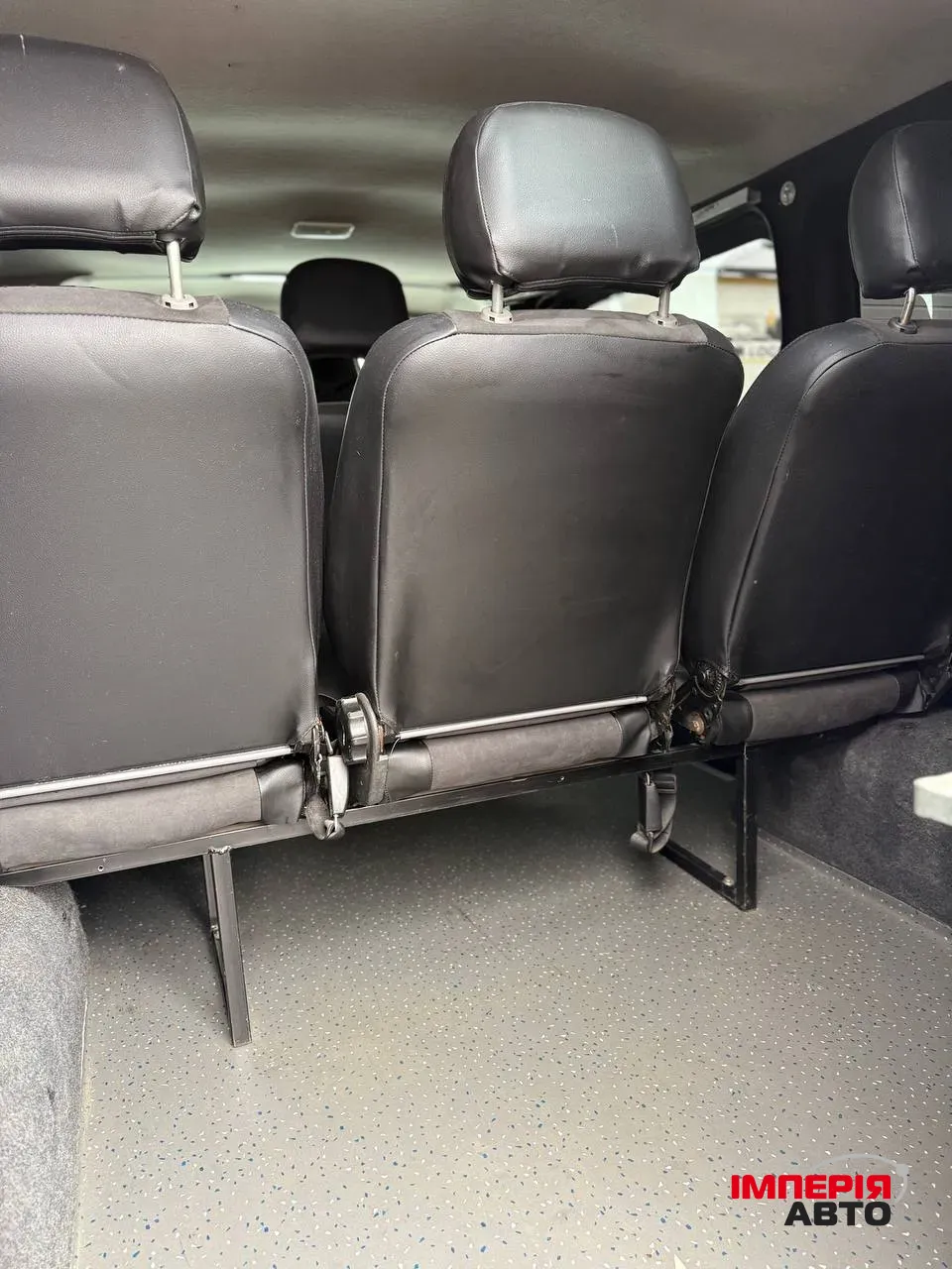 Renault Trafic - фото 19