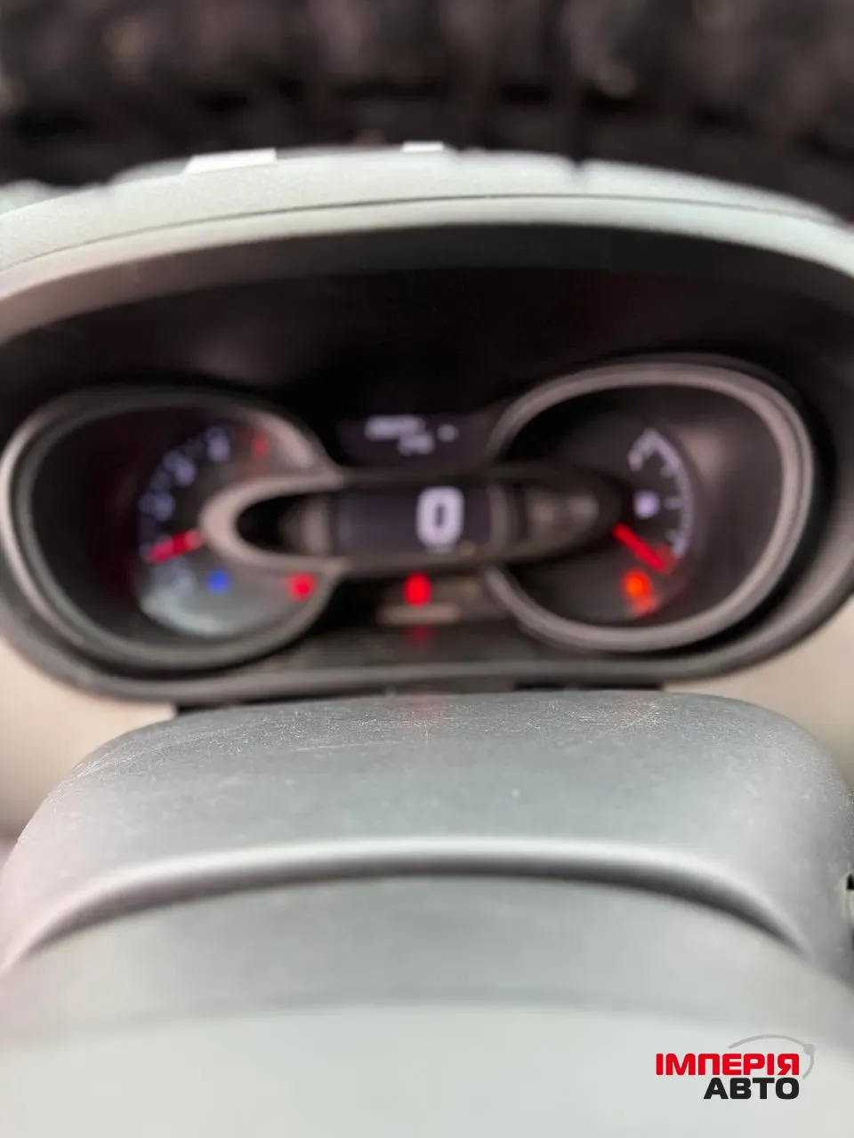 Renault Trafic - фото 4