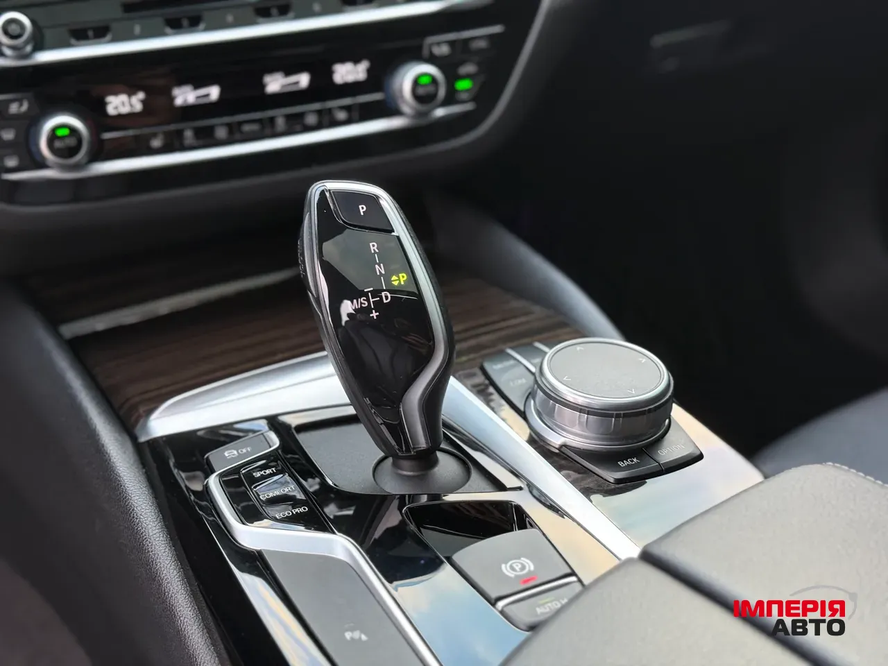 BMW 5 серії - фото 35