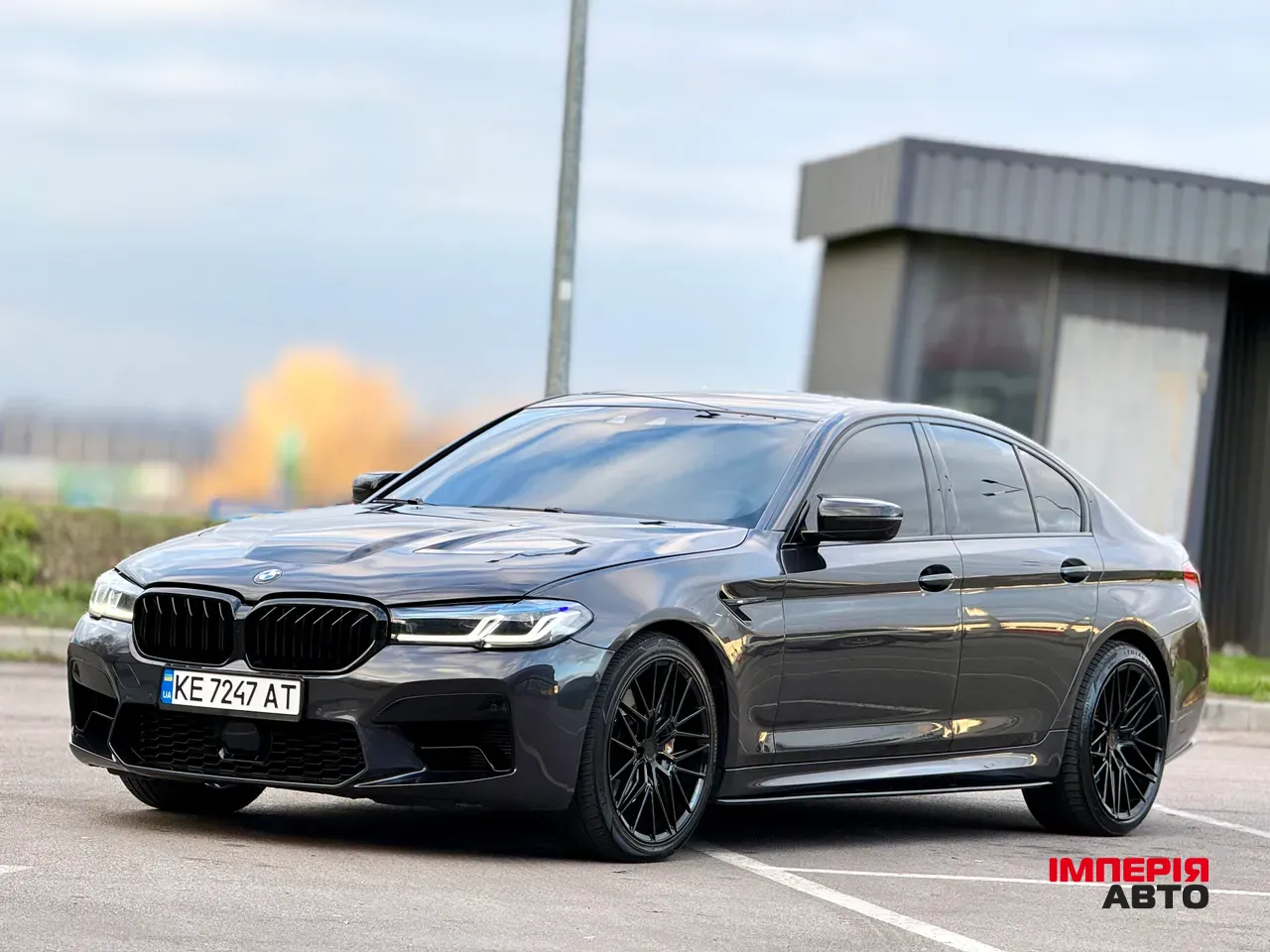 BMW 5 серії - фото 2