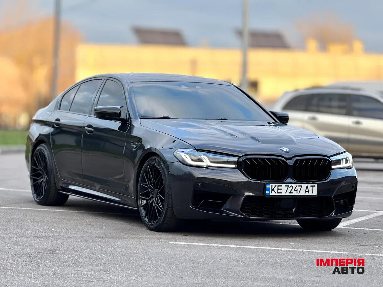 BMW 5 серії - фото 1