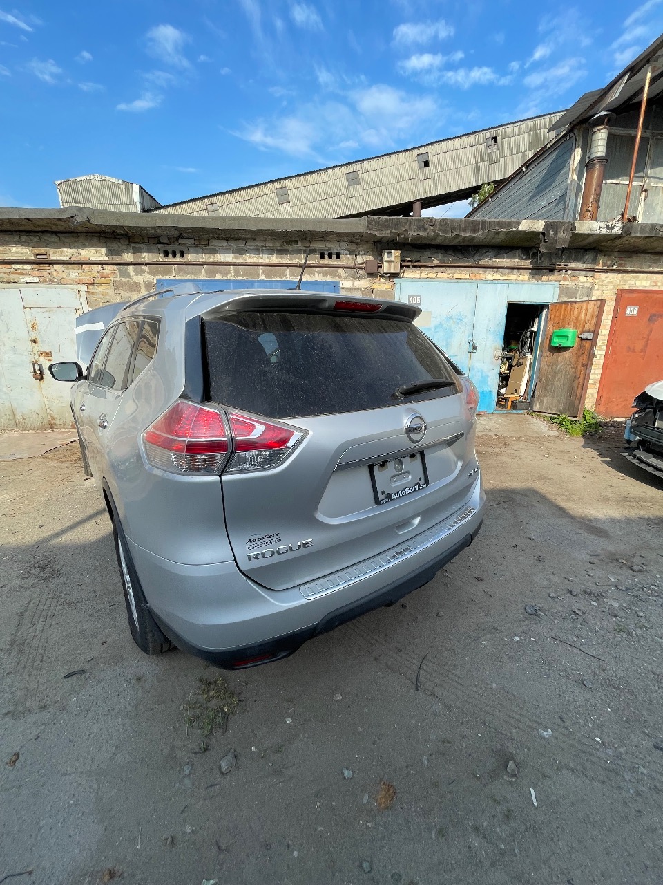 Nissan Rogue - фото 12