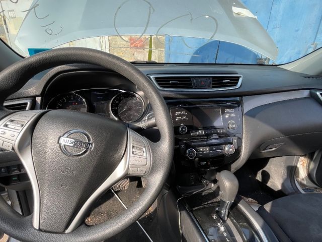 Nissan Rogue - фото 5