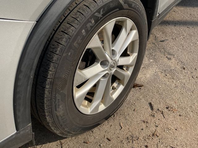 Nissan Rogue - фото 3